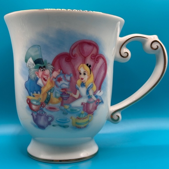 Original Disney Parks: Alice in Wonderland Mad Hatter Ceramic Coffee Mug Teacup - Picture 2 of 5